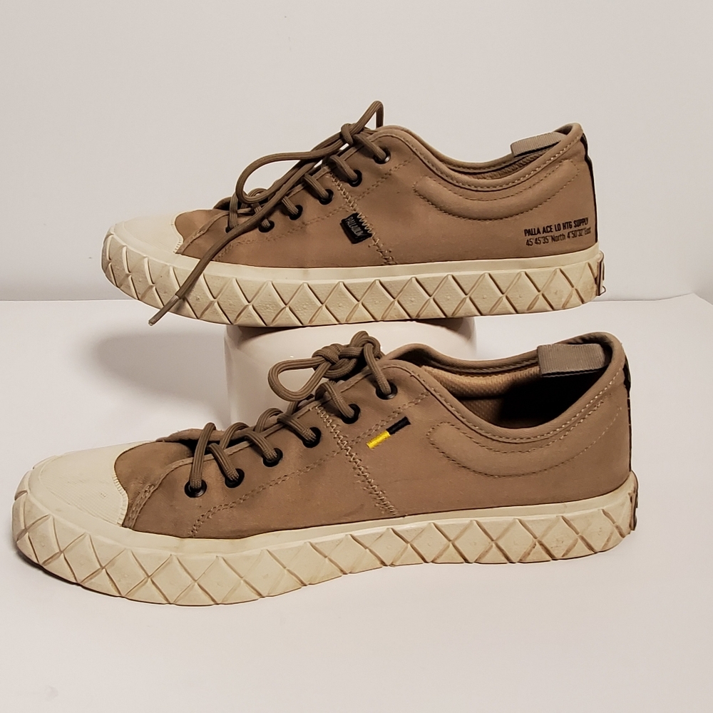 PALLADIUM Sz 10 Tan Canvas Cotton Lace Up Sneaker 78571-297M Casual Low Neutral